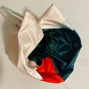 LA MER La mer skin care makeup organizer case